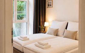 Celeste Suites